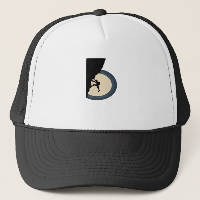Climbing mountain man at night silhouette trucker hat (Front)