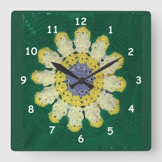 Clock - Crochet Pattern - Daisy (Front)