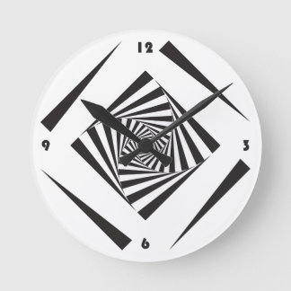clock dial black triangle game