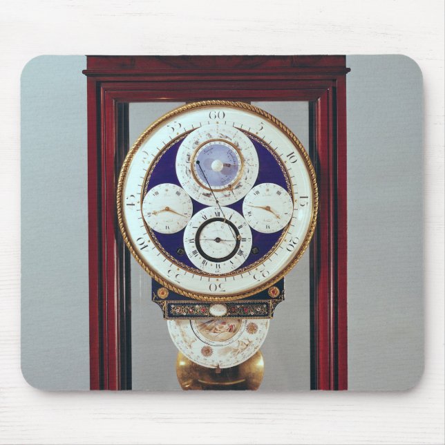 Clock with four dials and the signs of the mouse mat (Front)