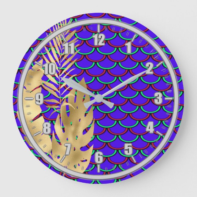 Clock with Gold Coloured Leaves & Scales (Front)