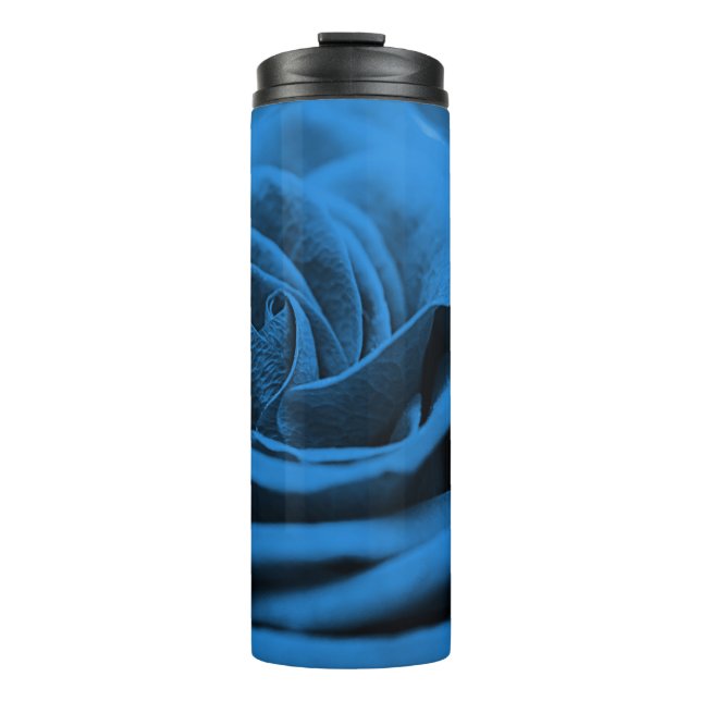 Close-up blue red rose, macro beauty. thermal tumbler (Front)