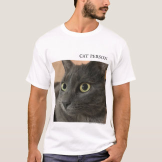 Close up of a beautiful cat's face, for cat lovers T-Shirt