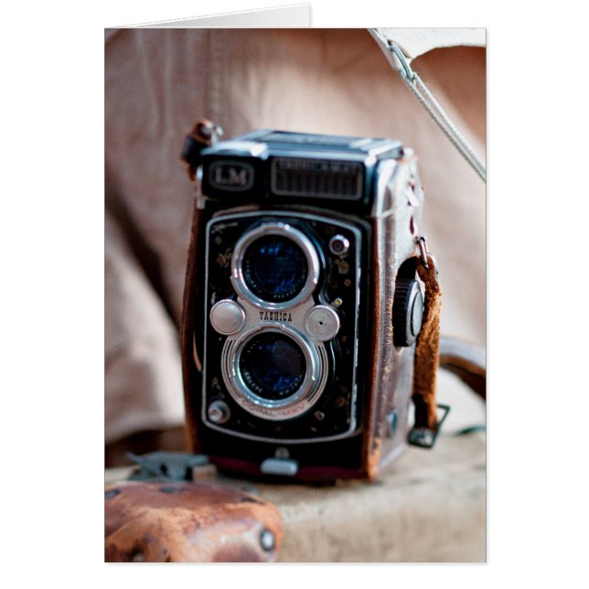 Close-up of an antique camera (Front)