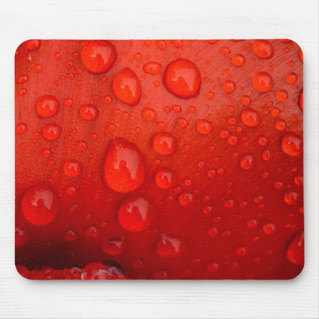 Close-up of raindrops on tulip petal mouse mat (Front)