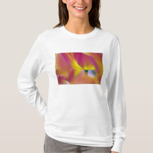 Close-up of underside of tulip flower, Kuekenhof 2 T-Shirt