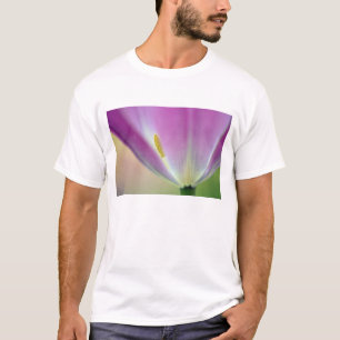 Close-up of underside of tulip flower, Kuekenhof 3 T-Shirt