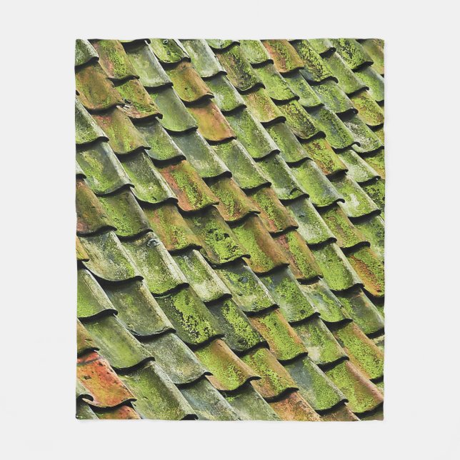 Close-up photo of green shingle roof fleece blanket (Front)