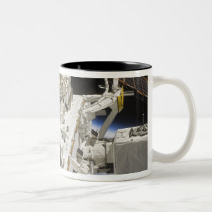 Close-up view of components Two-Tone coffee mug
