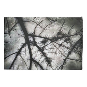 Closing In Pillowcase