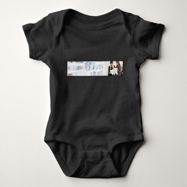 Clothing baby bodysuit (Front)