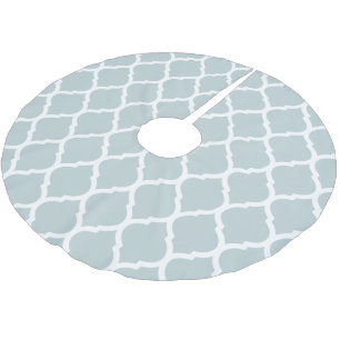 Cloud Blue Moroccan Quatrefoil Brushed Polyester Tree Skirt