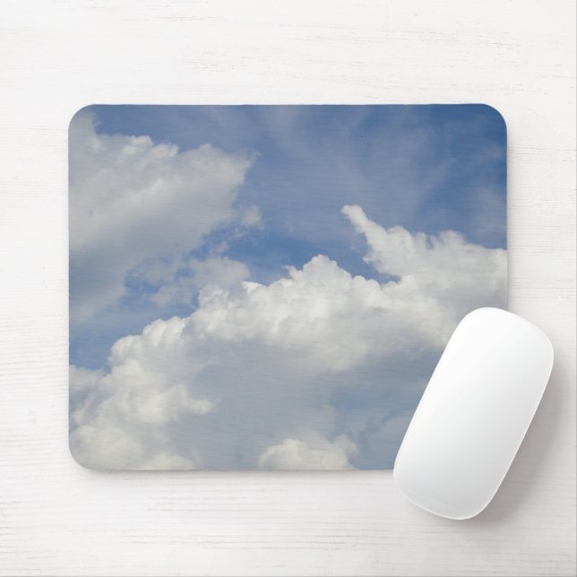 Cloud Dreamer Mouse Mat (With Mouse)
