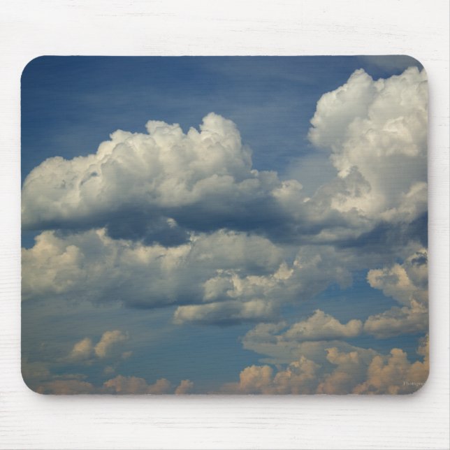 Cloud P7148 Mousepad (Front)