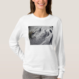 Cloud simulation of a single day T-Shirt