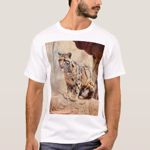 clouded leopard picture nature wildlife exotic T-Shirt