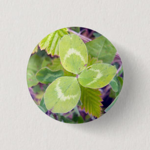 Clover 1 3 cm round badge