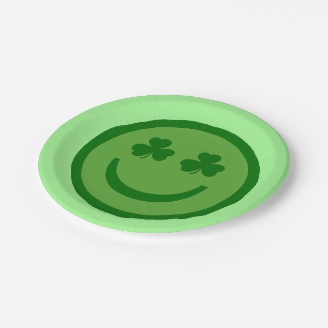 Clover Eyes Happy Face Paper Plates (Angled)