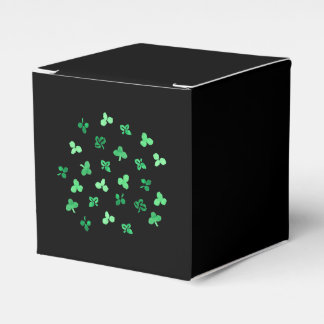 Clover Leaves Classic Favour Box