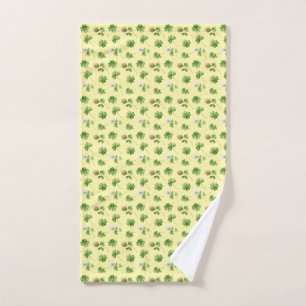 Clover Towel
