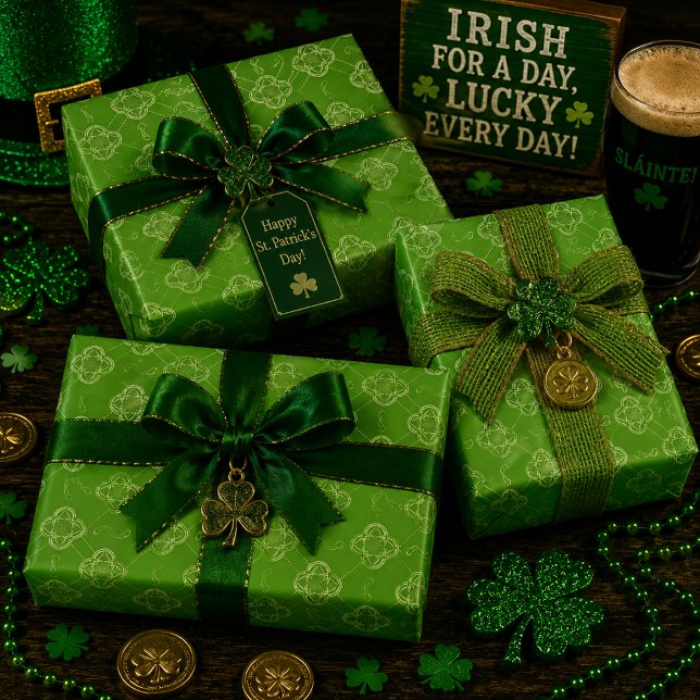 Clover Waltz Wrapping Paper Sheet (Creator Uploaded)