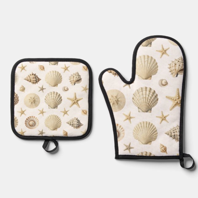 Coastal Seashell Starfish Seamless Pattern Oven Mitt & Pot Holder Set (Front)