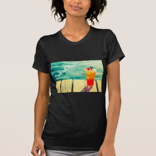 Cocktail hour slogan Retro cocktail sunset bar T-Shirt