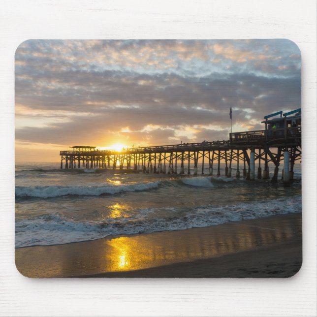 Cocoa Pier 1st Sunrise 2017 Mouse Mat (Front)