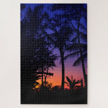 Coconut tree at the break of dawn 1014 pieces