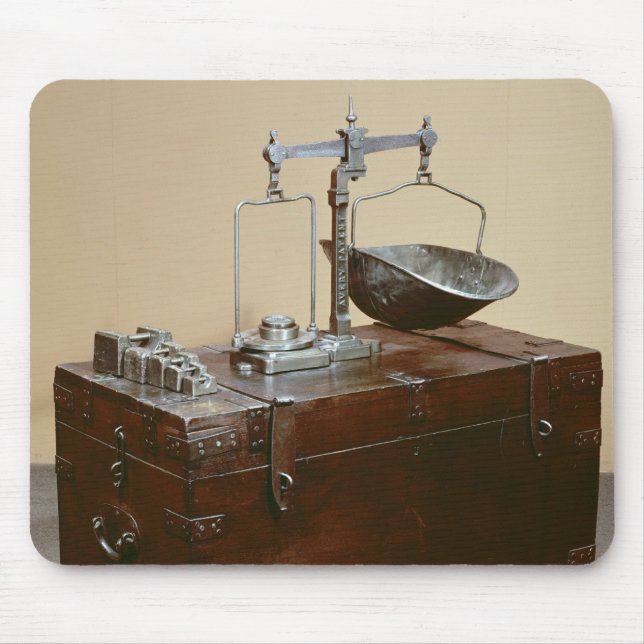 Coffer and scales mouse mat (Front)