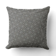 Cojín Elegante con Patrón Blanco y Negro 