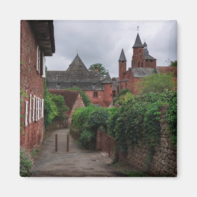 Collonges-la-Rouge, the red village magnet (Front)