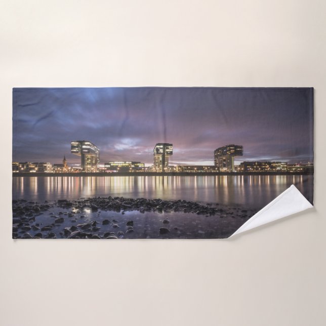 Cologne Germany Bath Towel (Bath Towel)