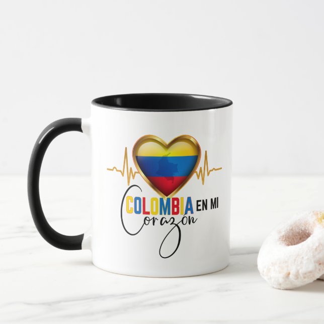 Colombia en mi Corazon Colombian Pride  Mug (With Donut)