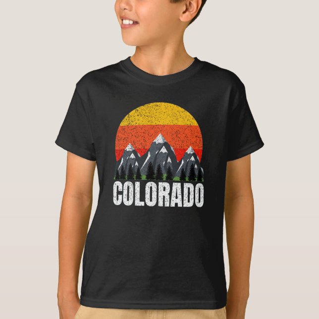 COLORADO RETRO SUN MOUNTAINS T-Shirt (Front)