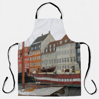 COLORFUL BUILDINGS BESIDE THE RIVER APRON