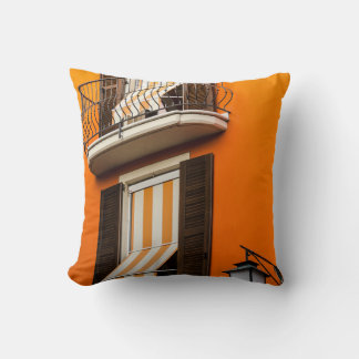 COLORFUL ITALIAN FACADE AND WINDOWS CUSHION