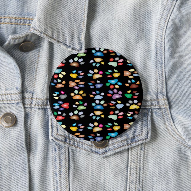 Colorful paw prints 10 cm round badge (In Situ)