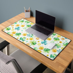 COLORFUL WATERCOLOR IRISH SHAMROCKS DESK MAT