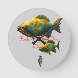 Colossal Rock Fish and Tiny Divers – Detailed Ocea Round Clock