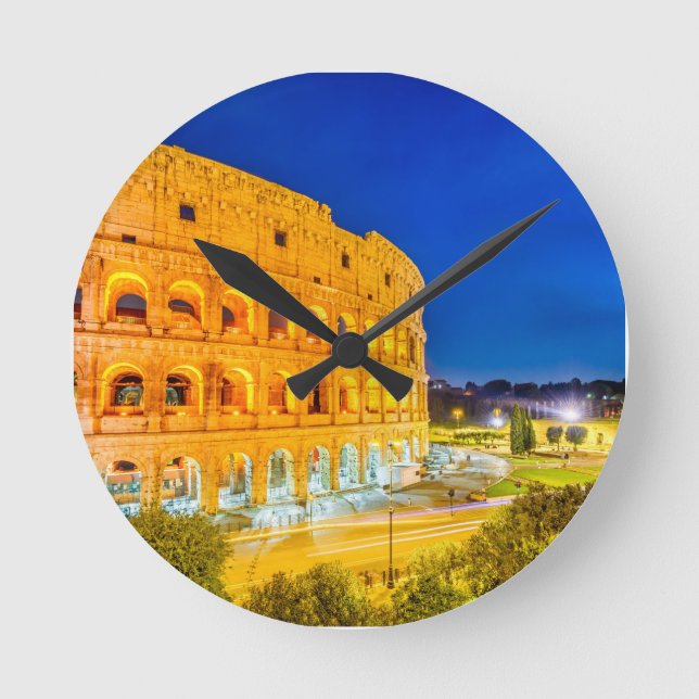 Colosseum Rome Italy Round Clock (Front)