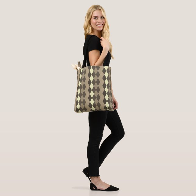 coloured rhombus tote bag (On Model)