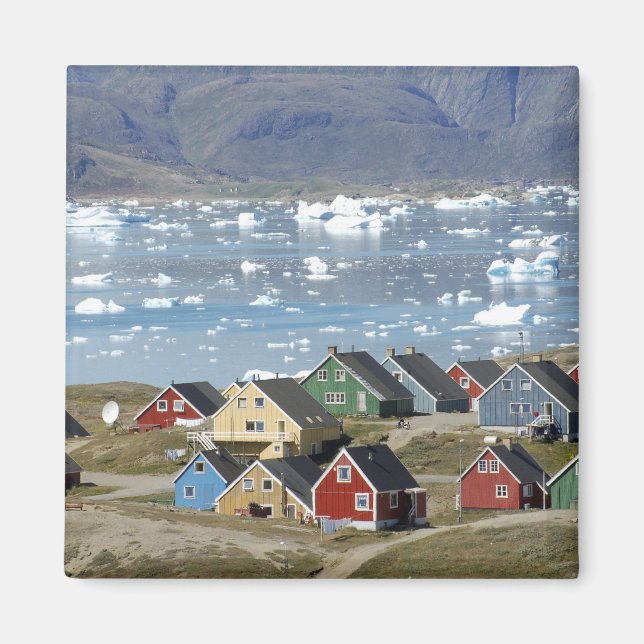 Colourful architecture of the town, Narsaq, Magnet (Front)