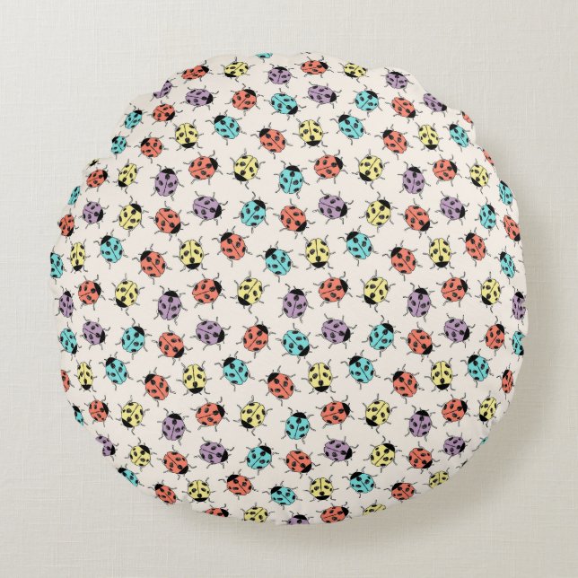 Colourful Cartoon Ladybugs Pattern  Round Cushion (Front)