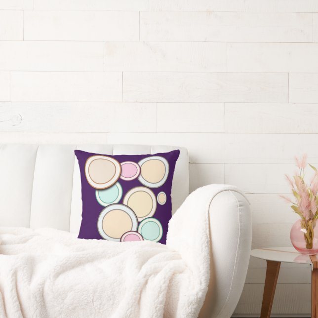 Colourful circles Throw Pillow (Couch)