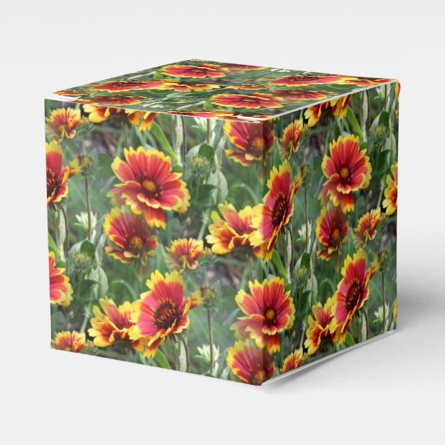 Colourful Daisies Flower Nature Pattern Favour Box (Front Side)
