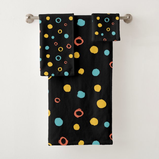 Colourful dots and circles pattern bath towel set (Insitu)