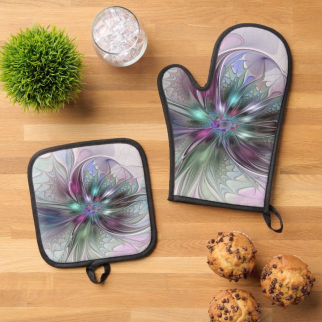 Colourful Fantasy Abstract Modern Fractal Flower Oven Mitt & Pot Holder Set (Top Down)