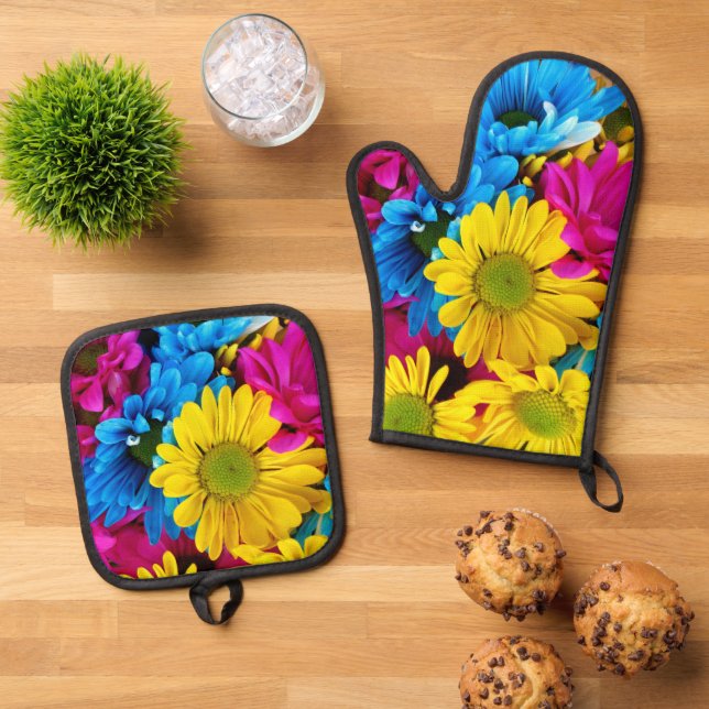 Colourful Flowers, Daisies - Blue Yellow Pink Oven Mitt & Pot Holder Set (Top Down)