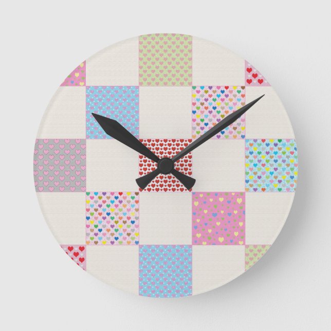 Colourful hearts quilt pattern round clock (Front)